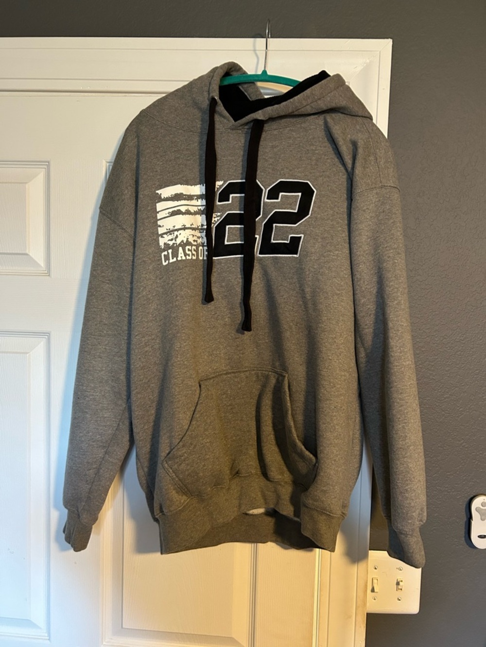 Josten’s Brand Men's Gray 'Class of 22' Pullover Hoodie